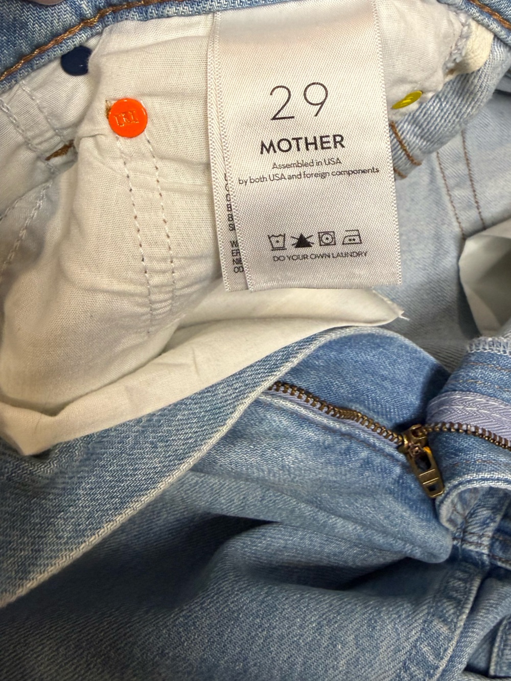 NWT MOTHER "SNACKS!" High Rise Straight Jeans Light Wash Mom Jeans Size 29 - Picture 9 of 14